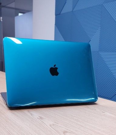 Чехол на MacBook air (2018-2021) A1932 Пластиковый , Бирюзовый на A1932