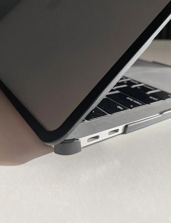 Пластикова накладка з силіконовим бампером для Macbook Air (M1 | A1932 | A2337) Прозорий + Чорний бампер