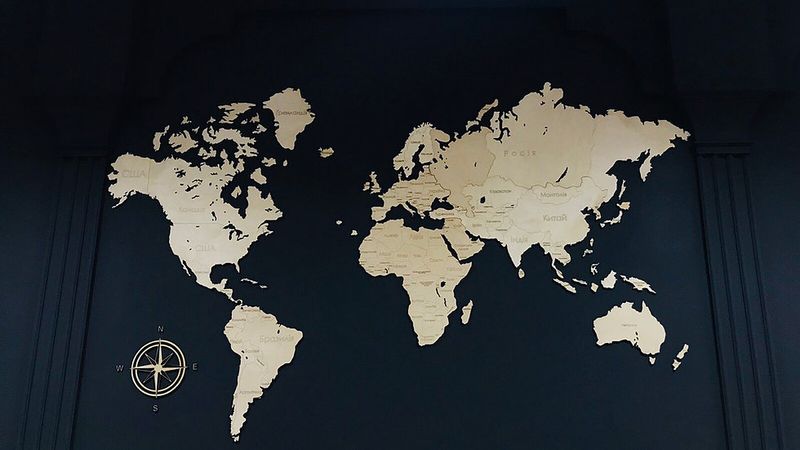 Деревянная карта Мира на стену с названиями Стран, Светлое дерево , XXL (300*175 cm)