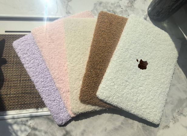Чохол-накладка тканинний Teddy Fabric PRO для MacBook Neo 13" A18 (2026), Pink