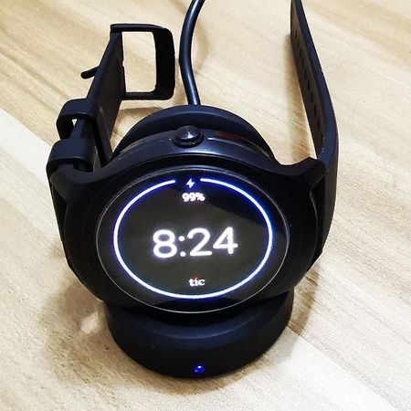 Беспроводная зарядная станция для Moto 360 1 / 2 и TicWatch 1 / 2