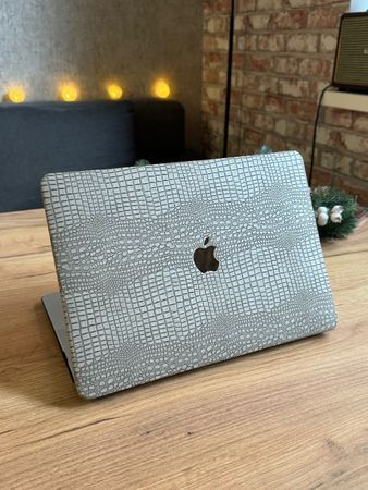 Чохол накладка на MacBook Pro 13 M1/M2/M3 ШКІРЯНИЙ, Айворі