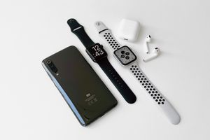 Як підключити Apple Watch до смартфона на Android