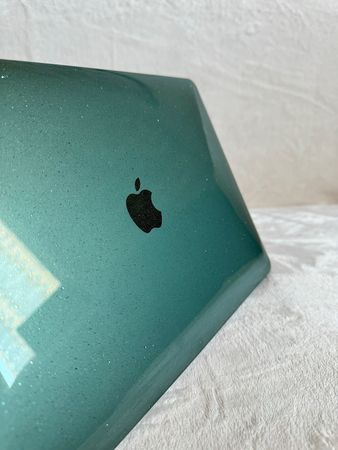 Чехол для MacBook Air 13" (2018 - 2020 | M1 | A1932 | A2337) с блестками Изумрудный