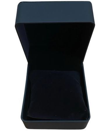 Коробка для годинника м'яка (Ш х В х Г) 10х8х11, Чорна матова