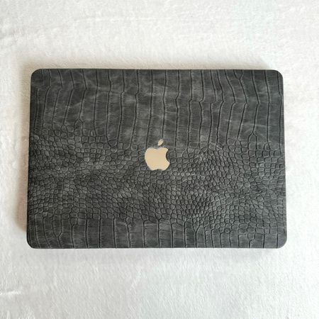 Чехол накладка кожаная на MacBook Pro 16.2 A2485 | A2780, Серый